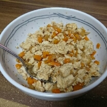 ピーマンがなかったから玉ねぎを入れました＞＜
色が地味になってしまいましたが、ご飯が進む味で美味しかったです！
ごちそうさまでした(*＾∀＾*)